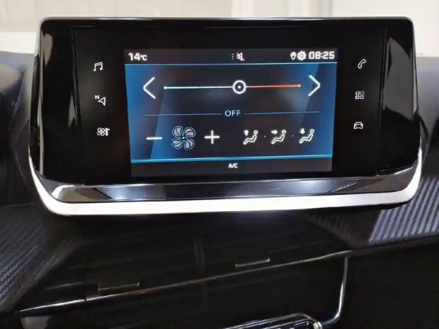 Peugeot 208 puretech 75 s&amp;s bvm5 — photo 49