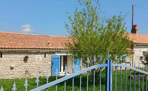 Longère 1797 pierres rénovée 183 m² 6 pièces terrain 5000 m²