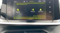 Peugeot 2008 1.2 PureTech 130ch S&S Allure EAT8 — photo 16