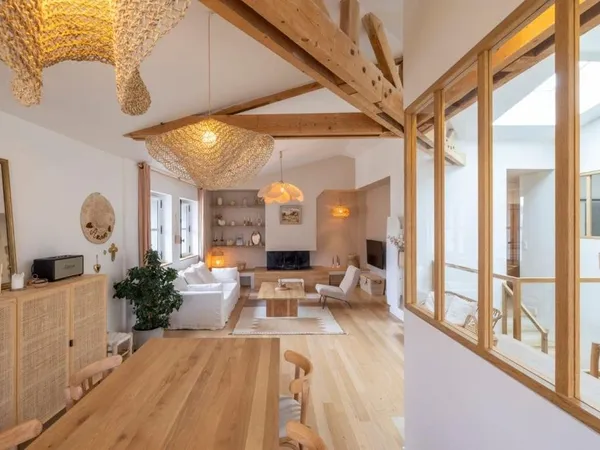 Appartement 7 pièces 169 m²