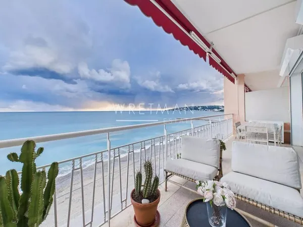 Lumineux 2 pièces avec terrasse vue mer panoramique - Menton
