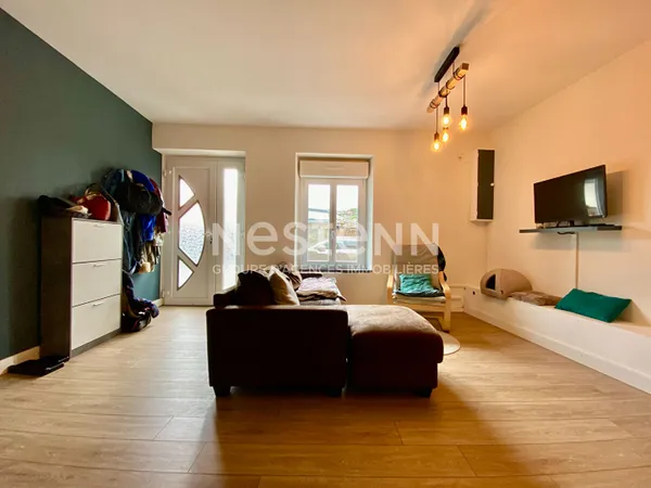 A vendre maison en pierre 3 chambres à 7 minutes de COMBOURG -