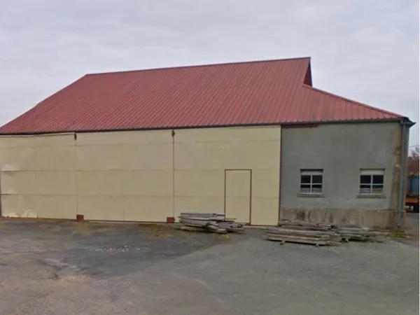 Loue bâtiment agricole