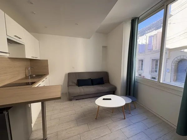 STUDIO MEUBLE RENOVE PROCHE CENTRE VILLE CASTELNAUDARY