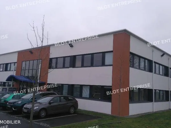 Bureaux 214 m²