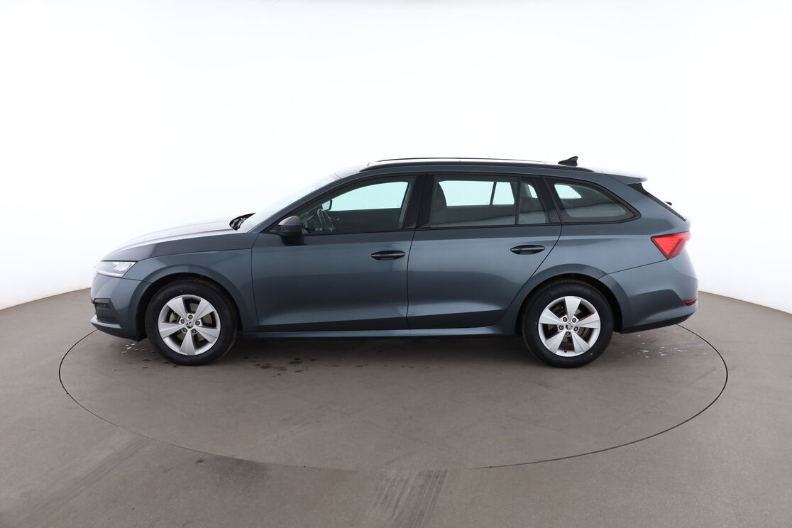 Skoda Octavia Combi 2.0 TDI SCR Business DSG7 — photo 2