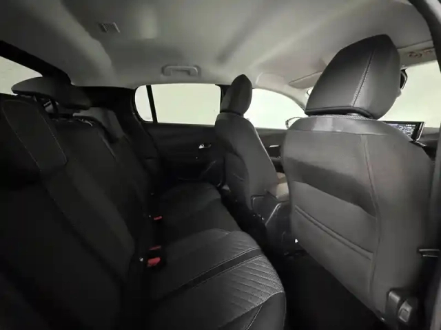 Peugeot 208 hybrid 100 e-dcs6 — photo 15