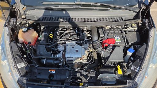 Ford B-max 1.0 EcoBoost 125 - Titanium – 2017 – 50597 km – Essence – Boîte Manuelle — photo 38