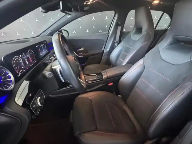 Mercedes Classe A 200 d amg line — photo 12