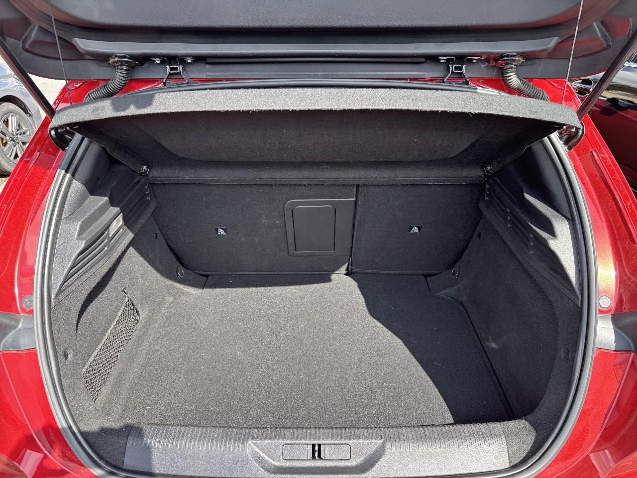 Peugeot 308 bluehdi 130ch s&s bvm6 allure pack — photo 10