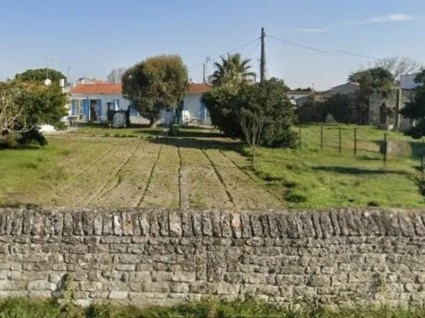 DOLUS D'OLERON, TERRAIN A BÂTIR DE 350 m²