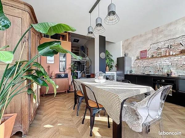 Loft 3 pièces 62 m²
