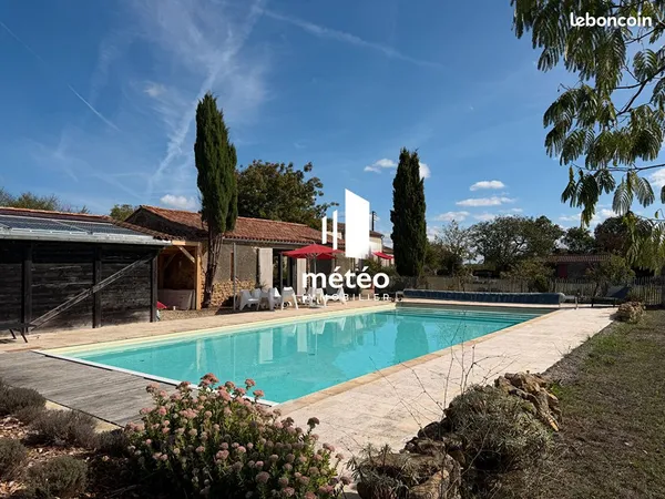 Propriété 10 pièces 281 m²