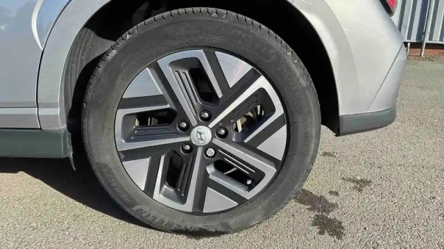 Hyundai Kona electrique 64 kwh - 204 ch — photo 20