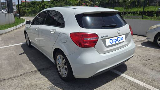 Mercedes Classe A 180 122 - Inspiration – 2015 – 84650 km – Essence – Boîte Manuelle — photo 1