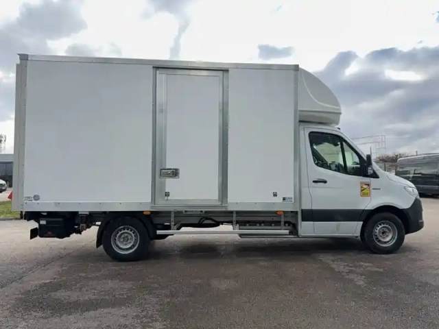 Mercedes Sprinter e 420 châssis cab 43 4,0t pro — photo 28