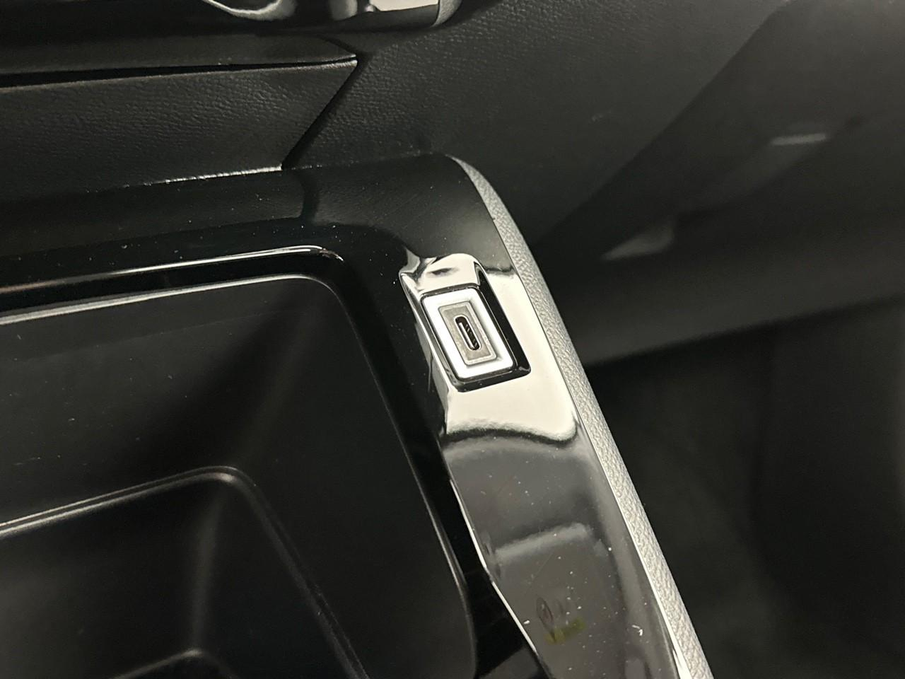 Peugeot 208 electrique 54 kwh 156ch style — photo 28