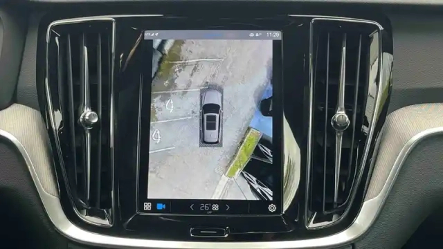 Volvo V60 t6 awd hybride rechargeable 253 ch + 145 ch geartronic 8 — photo 17
