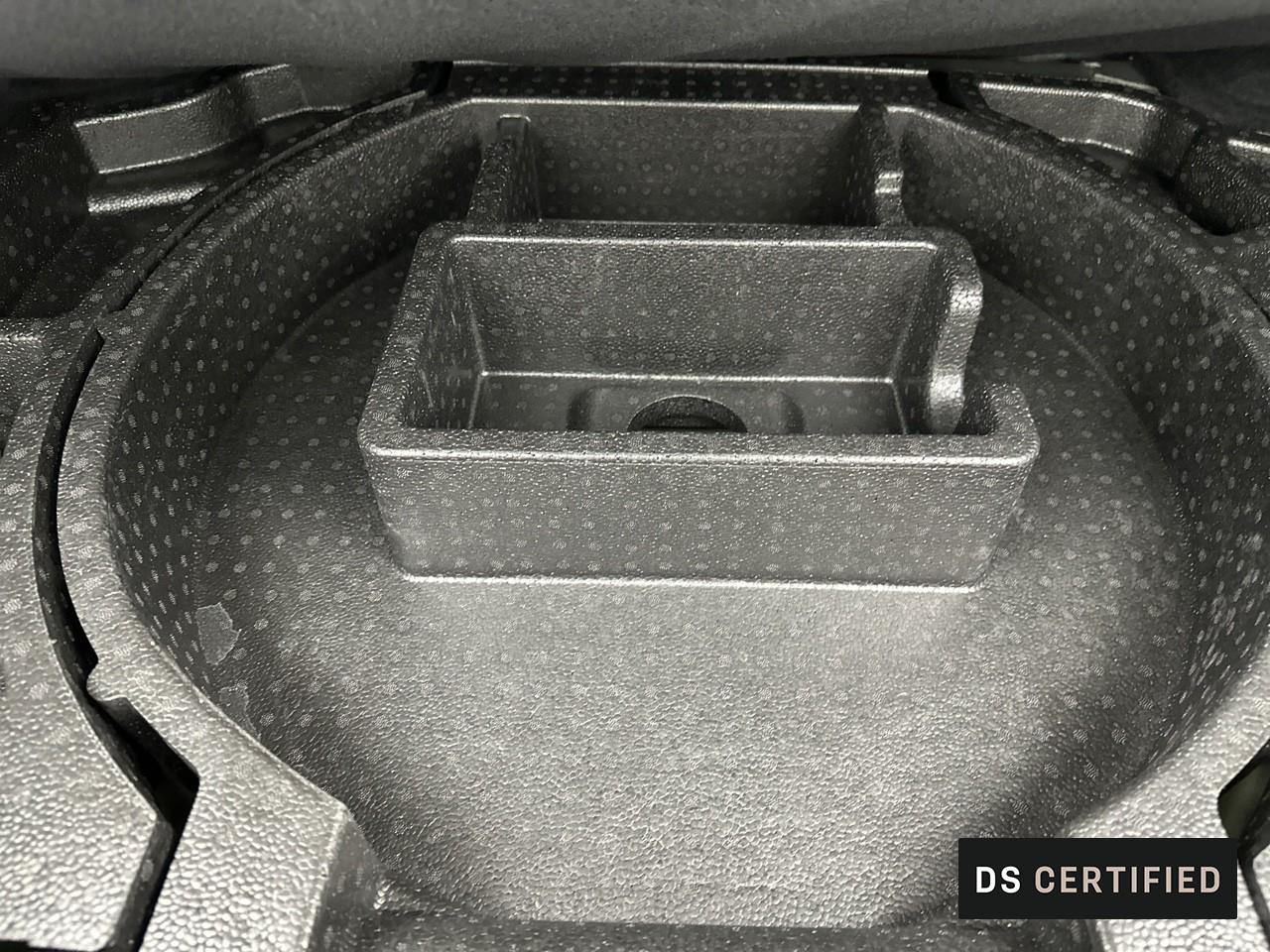 Ds Ds 4 puretech 130 eat8 trocadero — photo 35