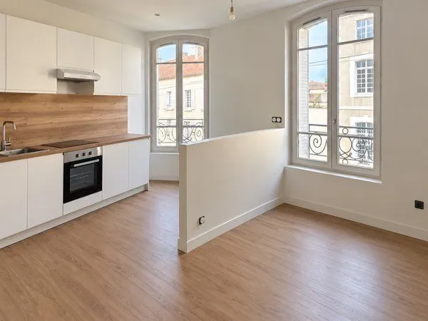 2 pièces à Senlis - 37 m² - Étage 1/2