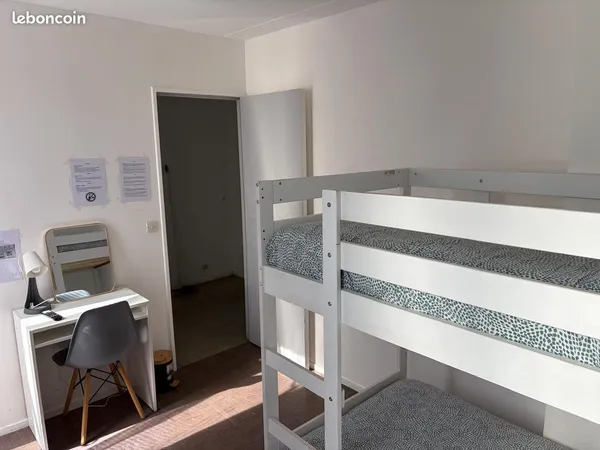 Chambre meublée à louer pour intérimaires en déplacement - Paris / Île-de-France