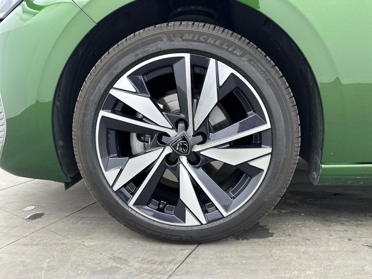 Peugeot 308 puretech 130ch s&s bvm6 allure — photo 14