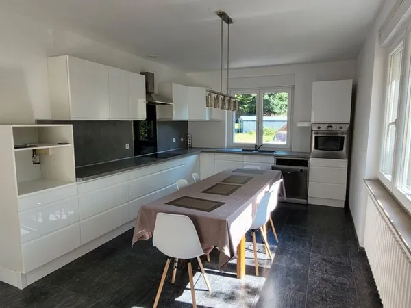 Maison 4 pièces 171 m²
