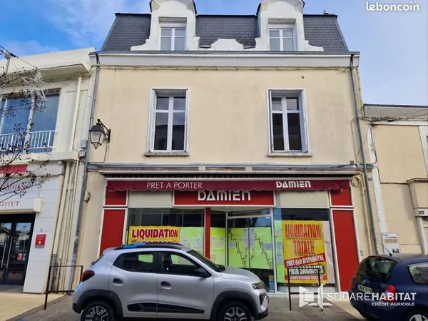 A vendre immeuble commercial emplacement N°1 en plein coeur de THOUARS