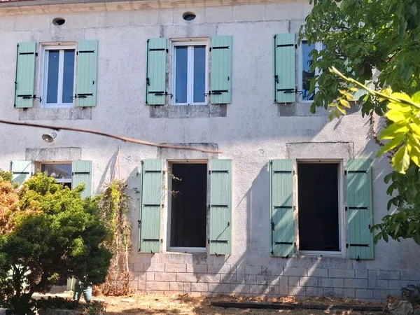 Maison 5 pieces + dépendance