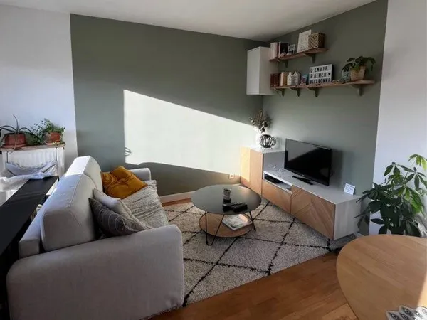Appartement 2 pièces 39 m² refait à neuf - Châtillon centre-ville - Parking