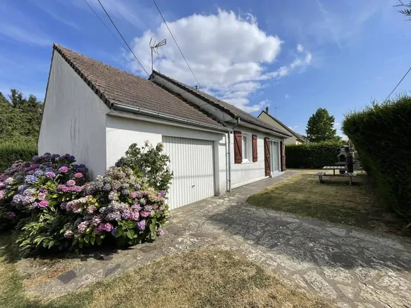 Maison de plain-pied 2 pièces 66 m²
