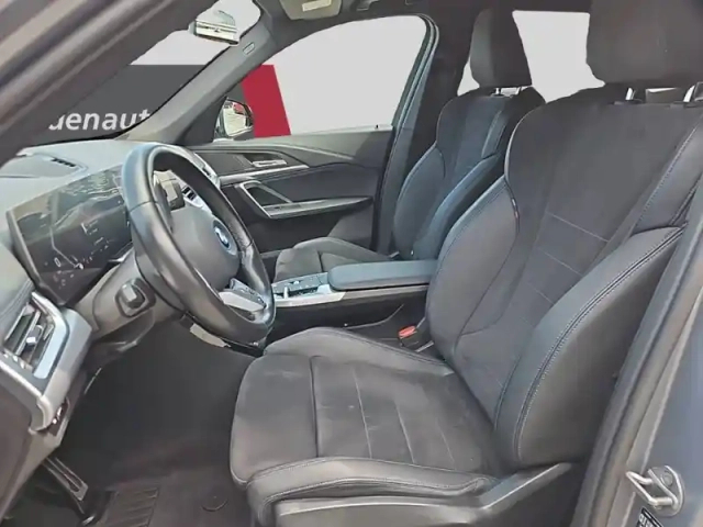 Bmw X1 xdrive 30e 326ch dkg7 — photo 9