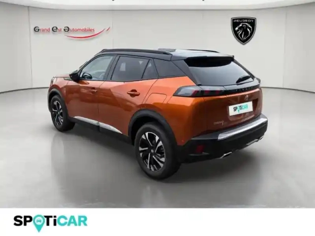 Peugeot 2008 1.2 puretech 130ch s&amp;s gt eat8 — photo 4