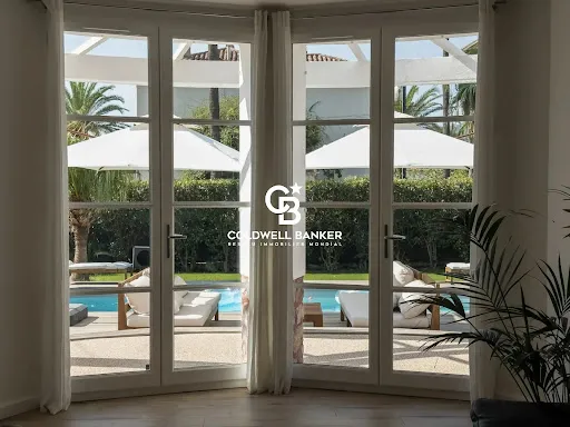 Villa 8 pièces 185 m²