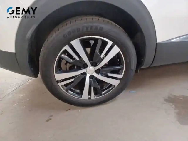 Peugeot 3008 1.2 puretech 130ch s&amp;s eat6 — photo 28