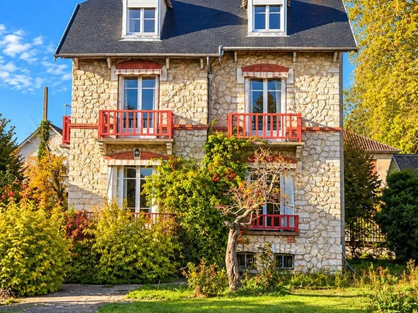 Fontainebleau centre ville, demeure familiale.