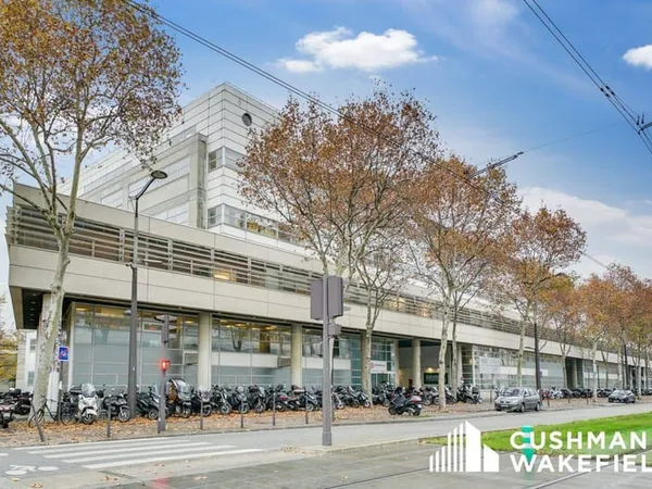 Bureau 3 pièces 2919 m²