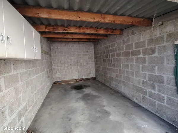 Garage St Jean des Vignes