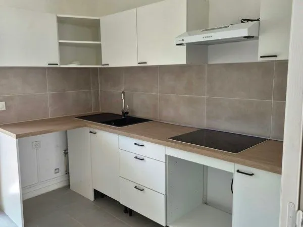 🏠 Appartement T2 de 47 m² à louer - Marseille 3e - 730 CC