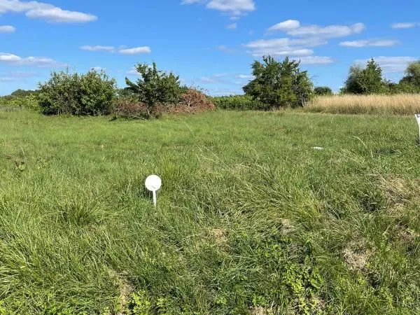 Terrain 1 020 m² Bazas