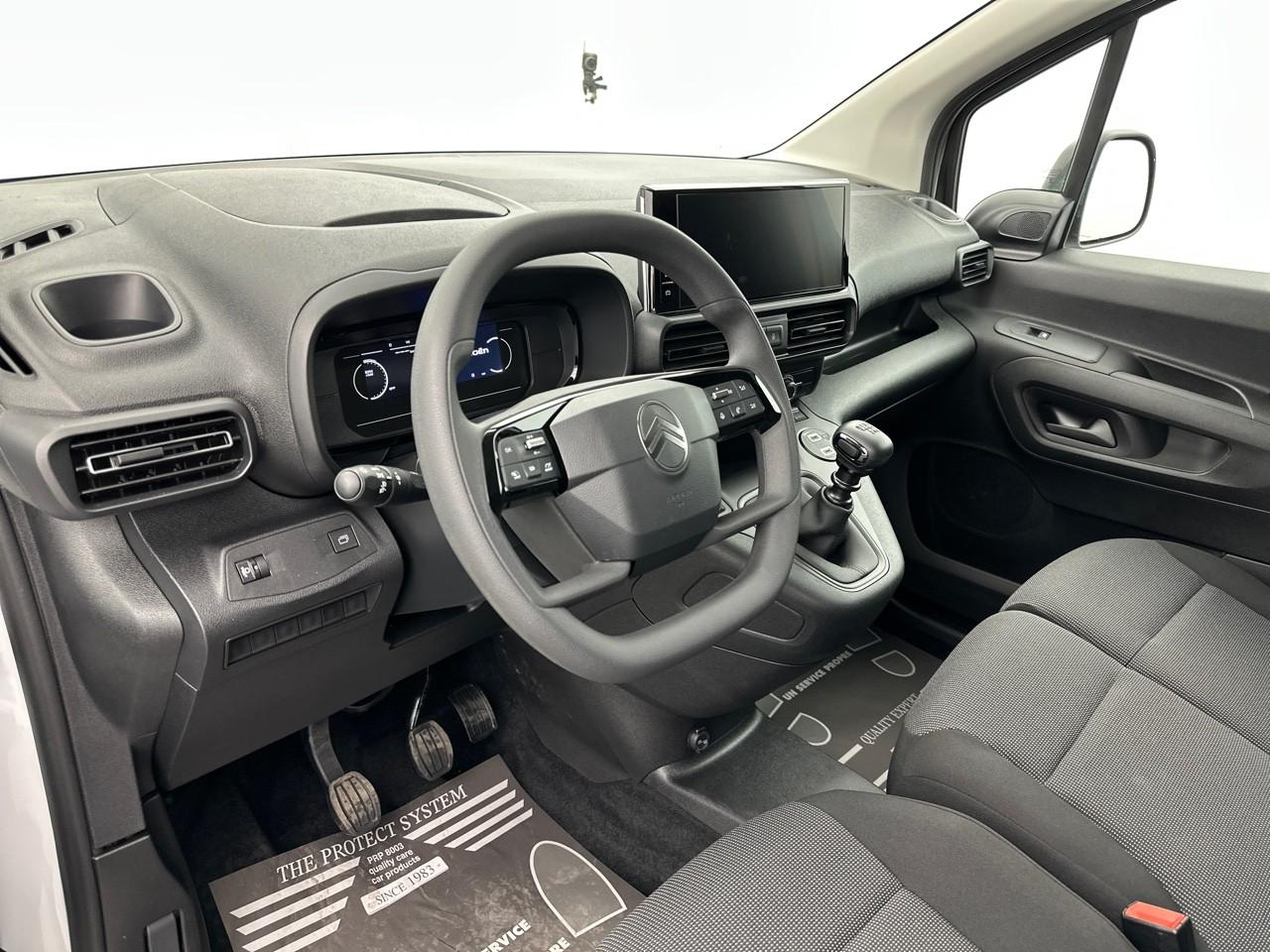 Citroën Berlingo van m diesel 100 ch manuelle — photo 8