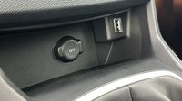 Peugeot 308 1.6 THP 205ch S&S GT — photo 16