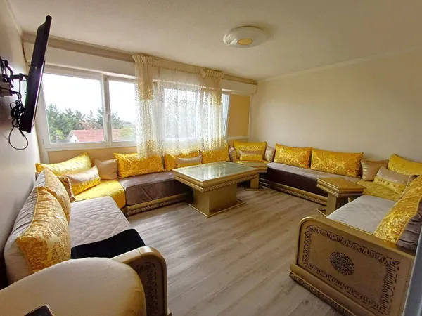 Appartement 5 pièces 77 m²