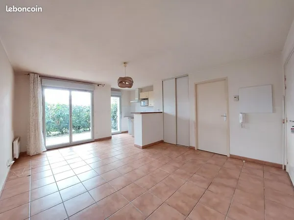 Appartement t2 route de launaguet 31200 toulouse