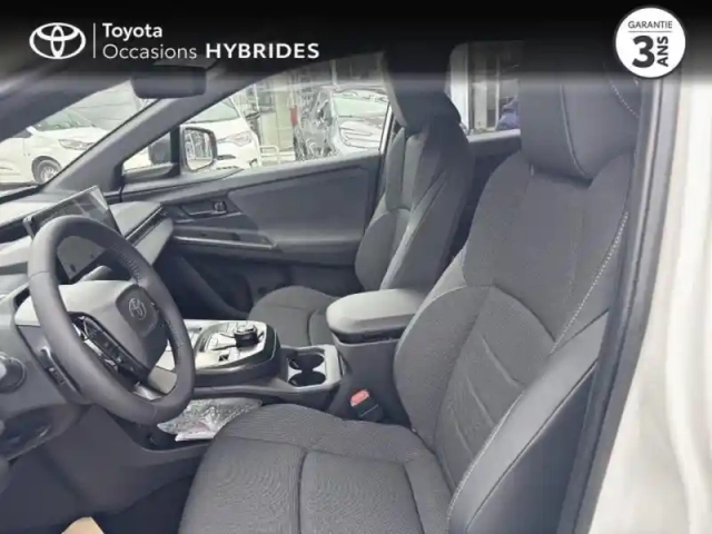Toyota C-Hr + 224ch 77kwh design grande autonomie — photo 12