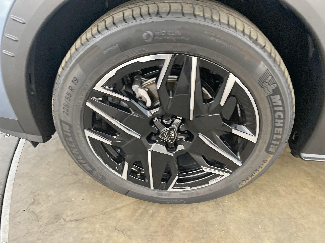 Peugeot 3008 hybrid 145 e-dcs6 allure — photo 11