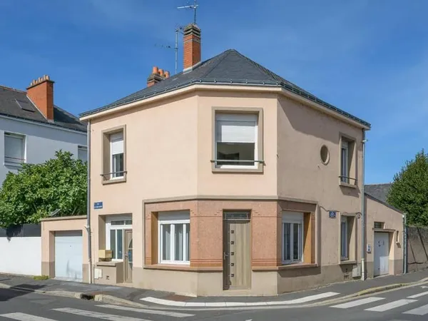 Appartement 6 pièces 115 m²