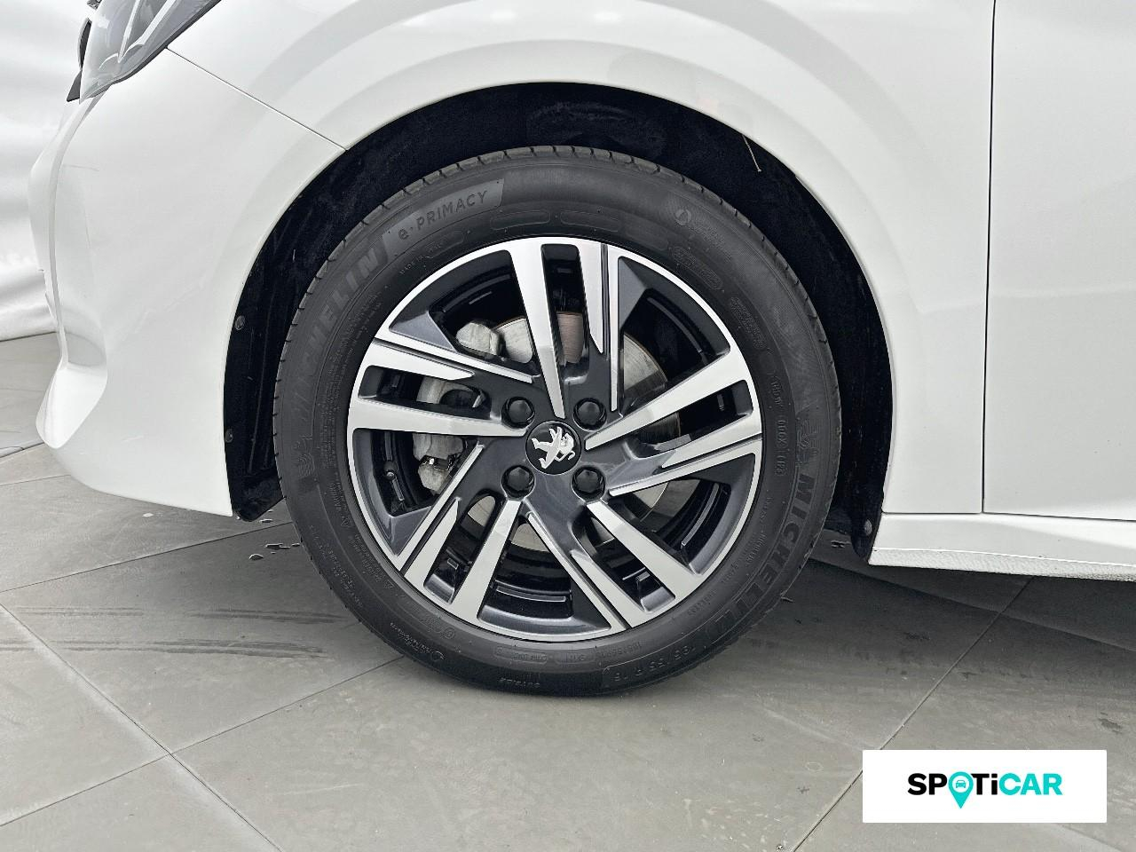 Peugeot 208 1.2 puretech 100ch s&s allure — photo 11