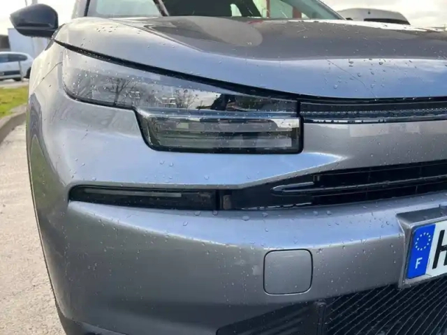 Citroën C4 hybride 145 e-dcs6 — photo 38