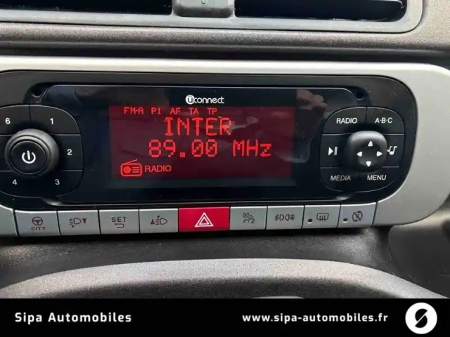 Fiat Panda 0.9 85 ch twinair s/s 4x4 — photo 17